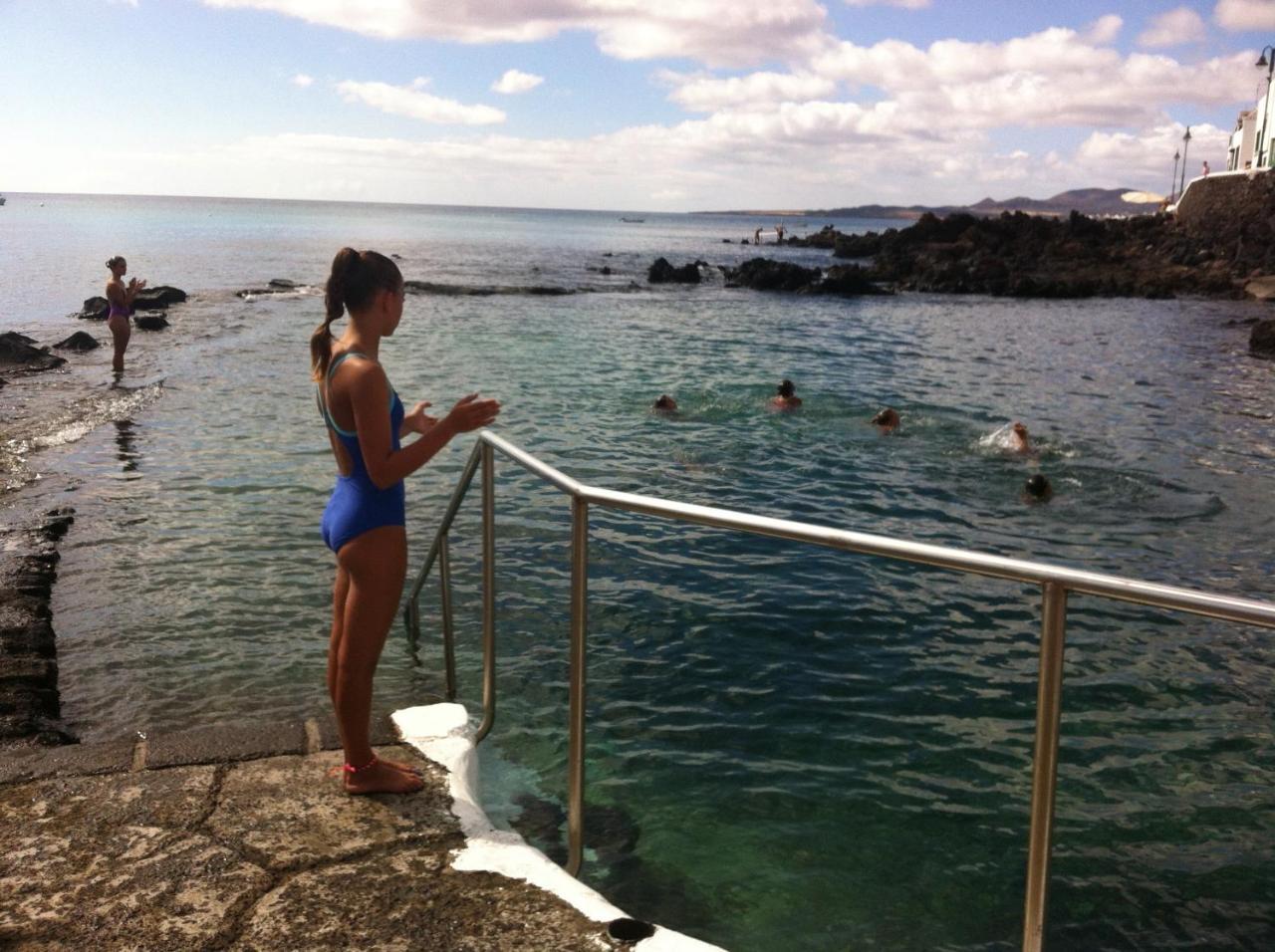 Punta Mujeres Casa Lili - Shared Pool - Close To Seafront Promenade - Sea Views From Upper Terrace מראה חיצוני תמונה