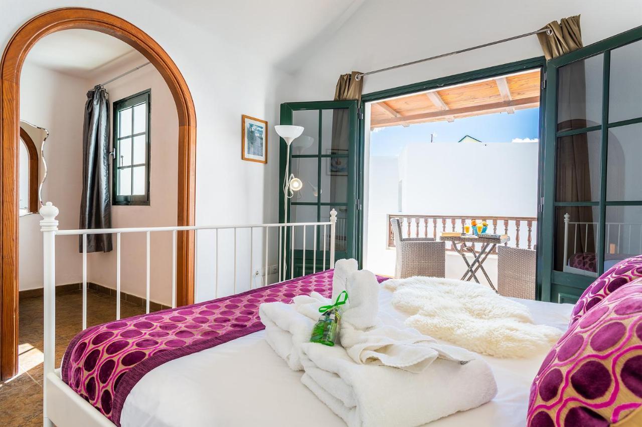 Punta Mujeres Casa Lili - Shared Pool - Close To Seafront Promenade - Sea Views From Upper Terrace מראה חיצוני תמונה