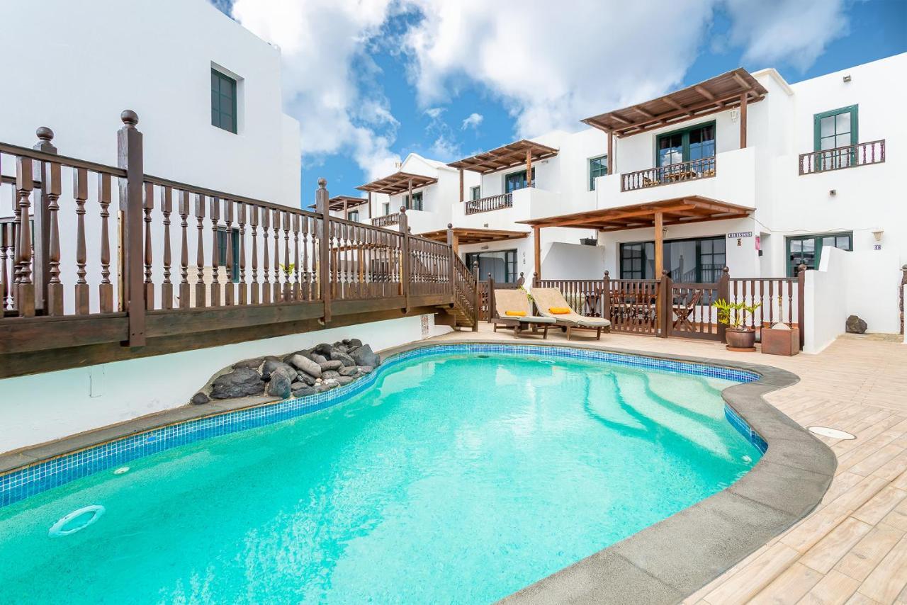 Punta Mujeres Casa Lili - Shared Pool - Close To Seafront Promenade - Sea Views From Upper Terrace מראה חיצוני תמונה