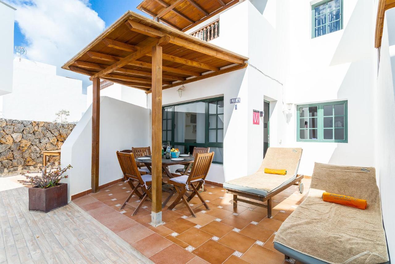 Punta Mujeres Casa Lili - Shared Pool - Close To Seafront Promenade - Sea Views From Upper Terrace מראה חיצוני תמונה